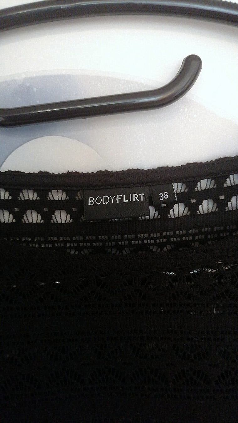Vestiti: Bodyflirt Kleid - Grösse 38 – Usato da Brunnadern venduto da -Amarilis- 2
