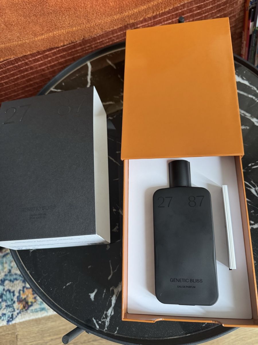 Parfums & Eau de Toilette: Genetic Bliss 27 87 – Neuf avec emballage d'origine à Brislach par efdee87 1