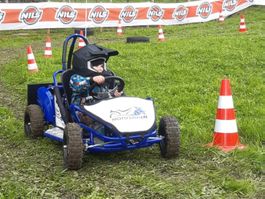 Kinder E-Buggy______der Elektropower-Spass für junge Piloten