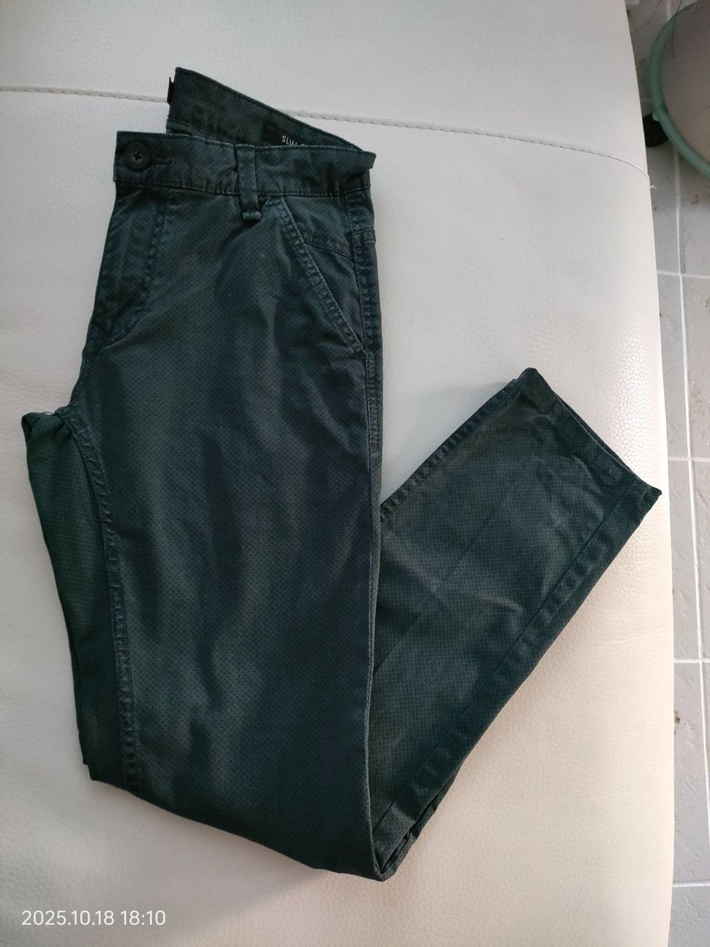 Pantaloni: Herren Hose Slim Fit – Usato da Binningen venduto da cg12 3