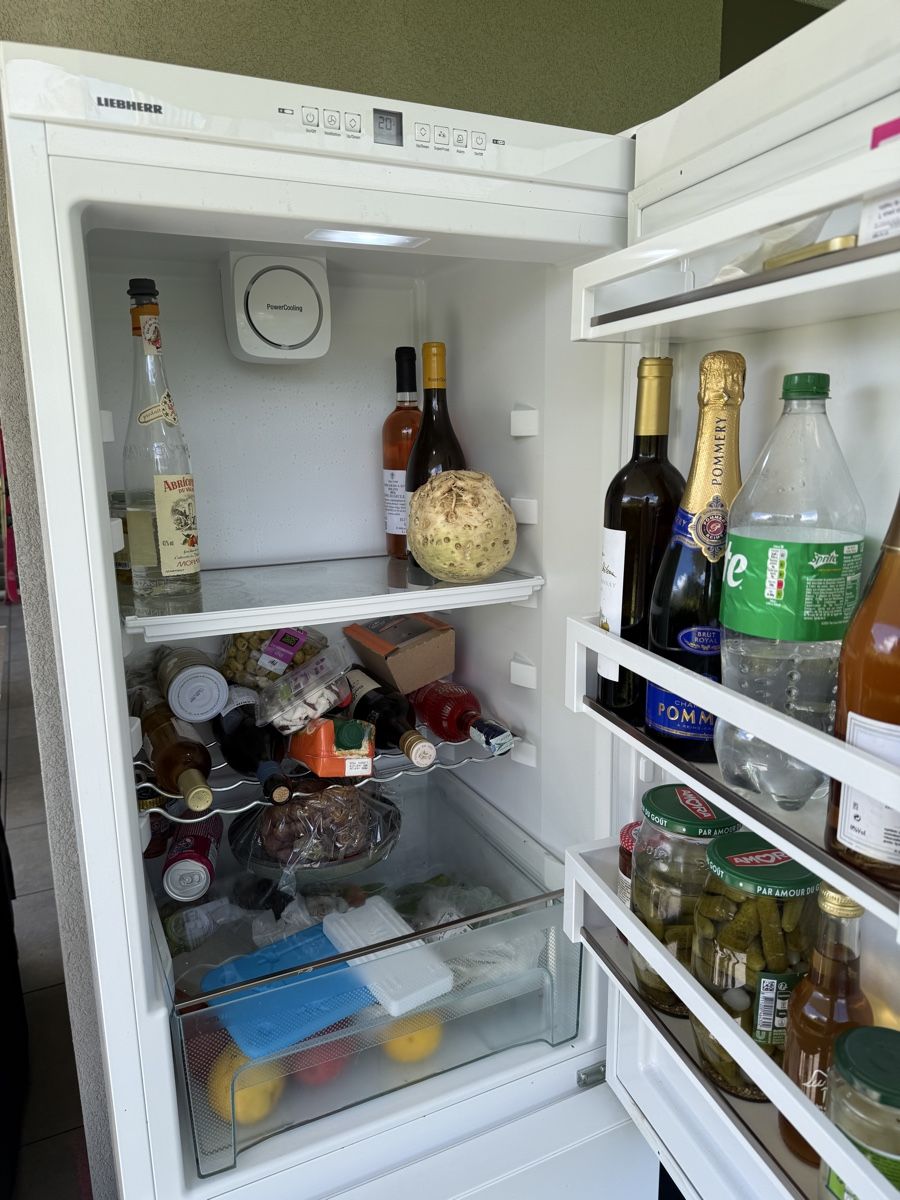 Liebherr Kühlschrank: Frigo Liebherr – Defekt aus Epalinges von ber_c8hk 3