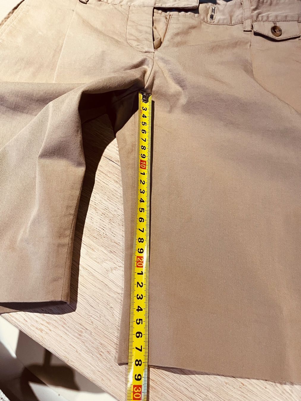 Prada Pantalons: Prada Bermuda – D'occasion à Zollikerberg par Funny014 7
