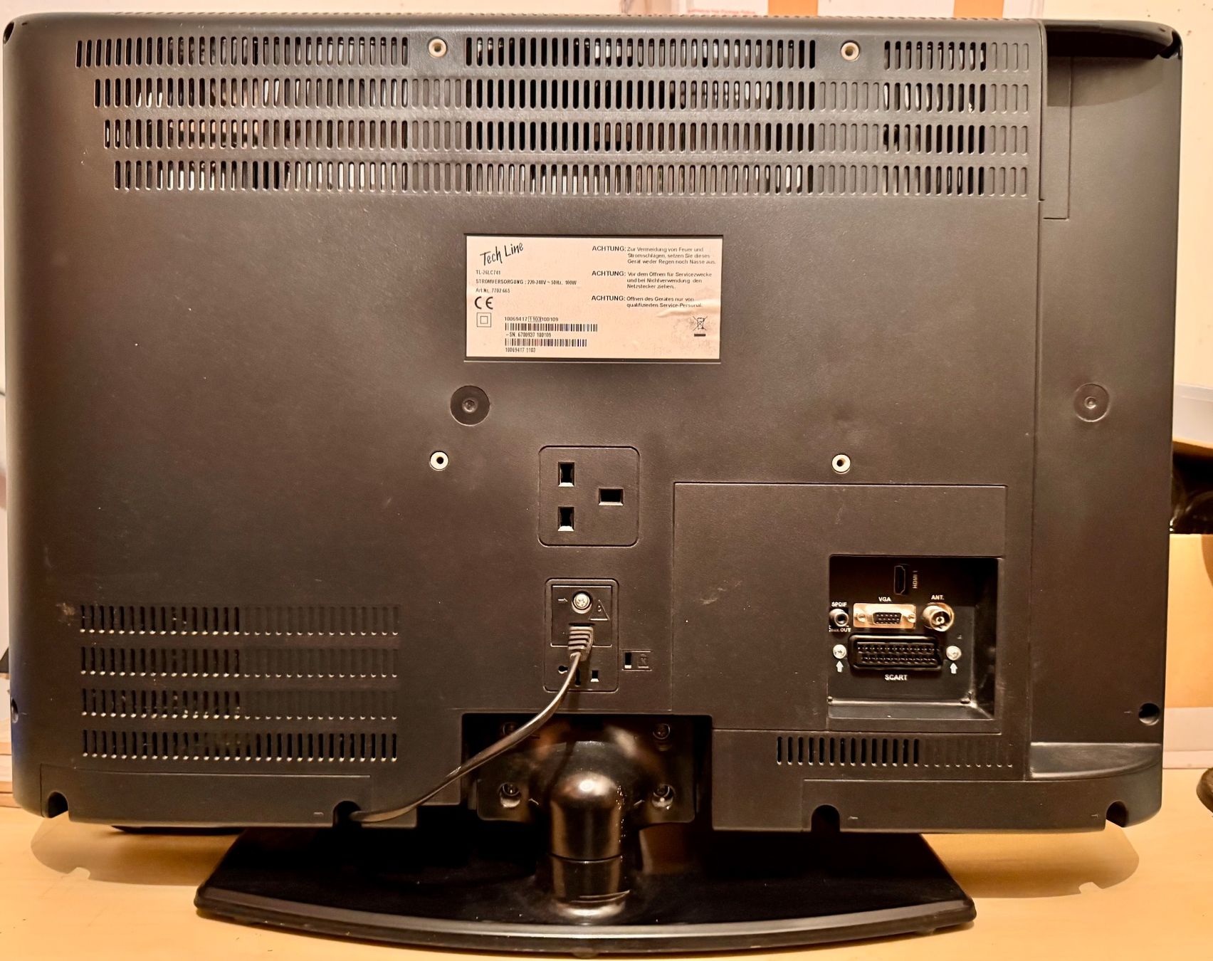 Fernseher: TechLine TL26LC741 – Gebraucht aus Hermetschwil-Staffeln von Mobile2013 1