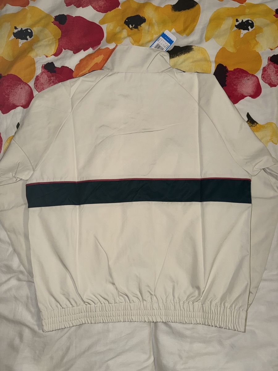 Adidas Giacche: Real Madrid Jacket Damengrösse S – Nuovo e nell'imballaggio originale da Zollikofen venduto da fat_6wpw 2