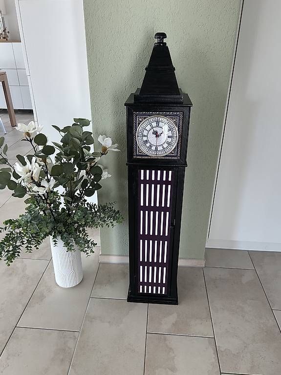 Regale: Big Ben Uhr-Regal – Gebraucht aus Schwerzenbach von nic_zt5r