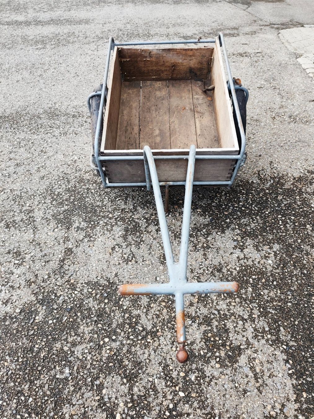 Rimorchi: Velo Anhänger – Usato da Riedholz venduto da schneemann55 1