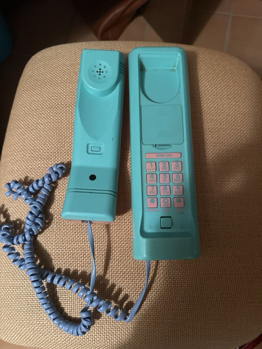 Telefoni: Telefono Swatch – Usato da Morbio Inferiore venduto da Ecod