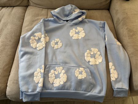 Denim Tears Hoodie hellblau Grösse M (Masse auf Anfrage)