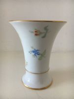 Kaiser Porzellanvase, Goldrand