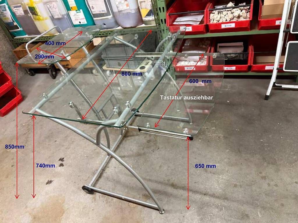 Schreibtische: Computertisch Glas  – Gebraucht aus Wolfhausen von eei_6zgr