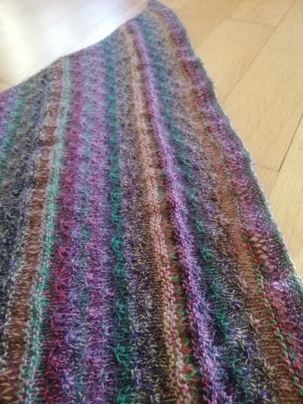 Foulard & Sciarpe: Schultertuch handgestrickt "Butterfly"   NEU – Nuovo (secondo la descrizione) da Langenthal venduto da Handstrick 6