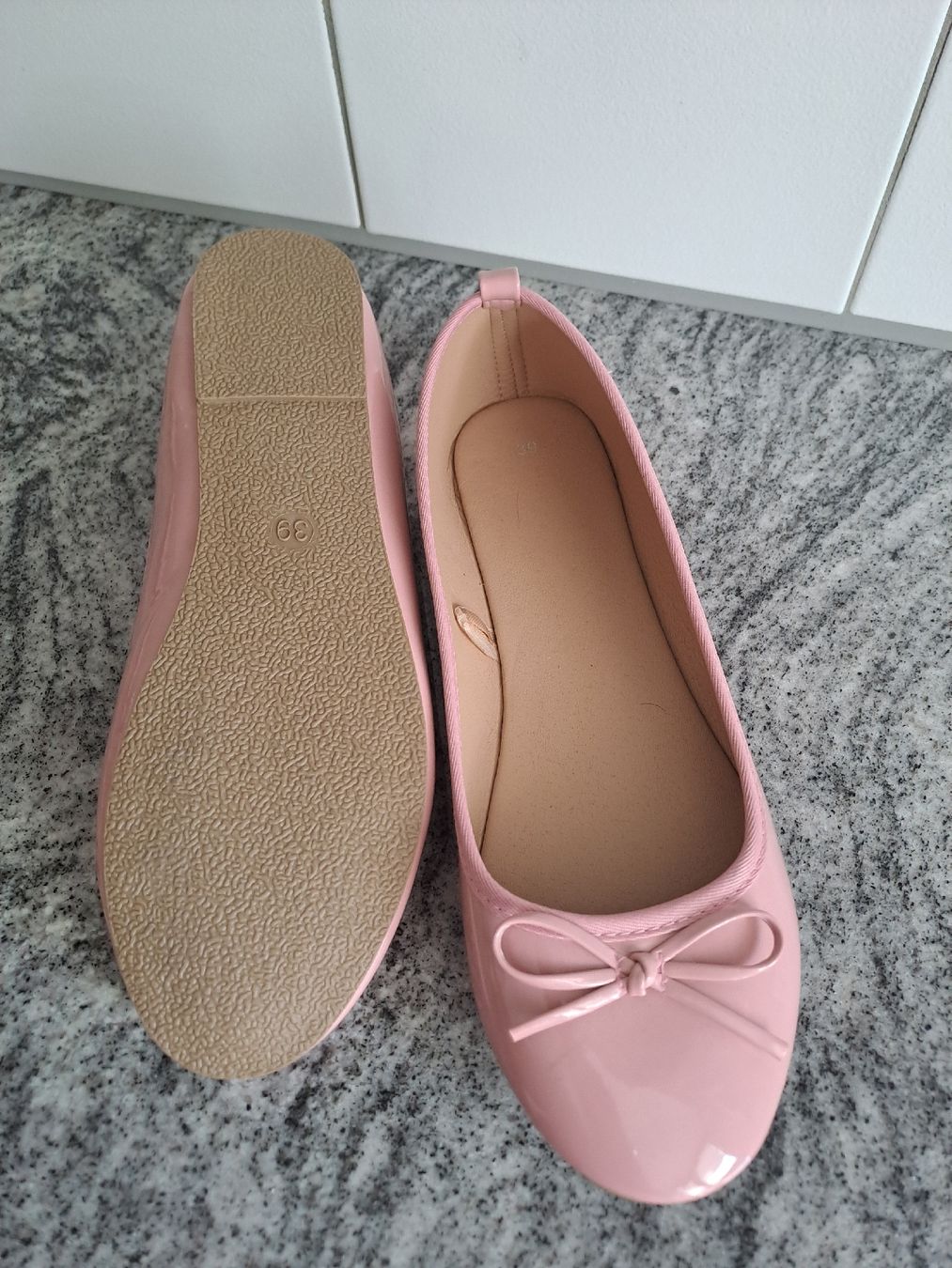 Scarpe da donna: Ballerinas rosa Lack Grösse 39 neu – Nuovo (secondo la descrizione) da Rickenbach LU venduto da bishiida 1
