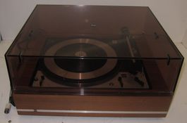 DUAL 1209 Plattenspieler Holzgehäuse & Shure M75 Type B