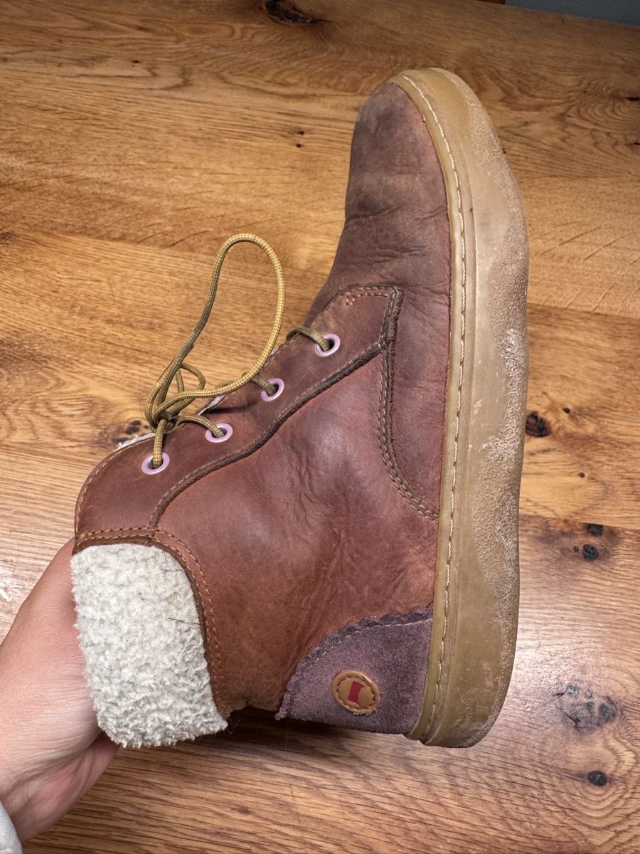 Scarpe per ragazze: Camper Kinderstiefel Grösse 35  – Usato da Niederbüren venduto da Oetschli 2