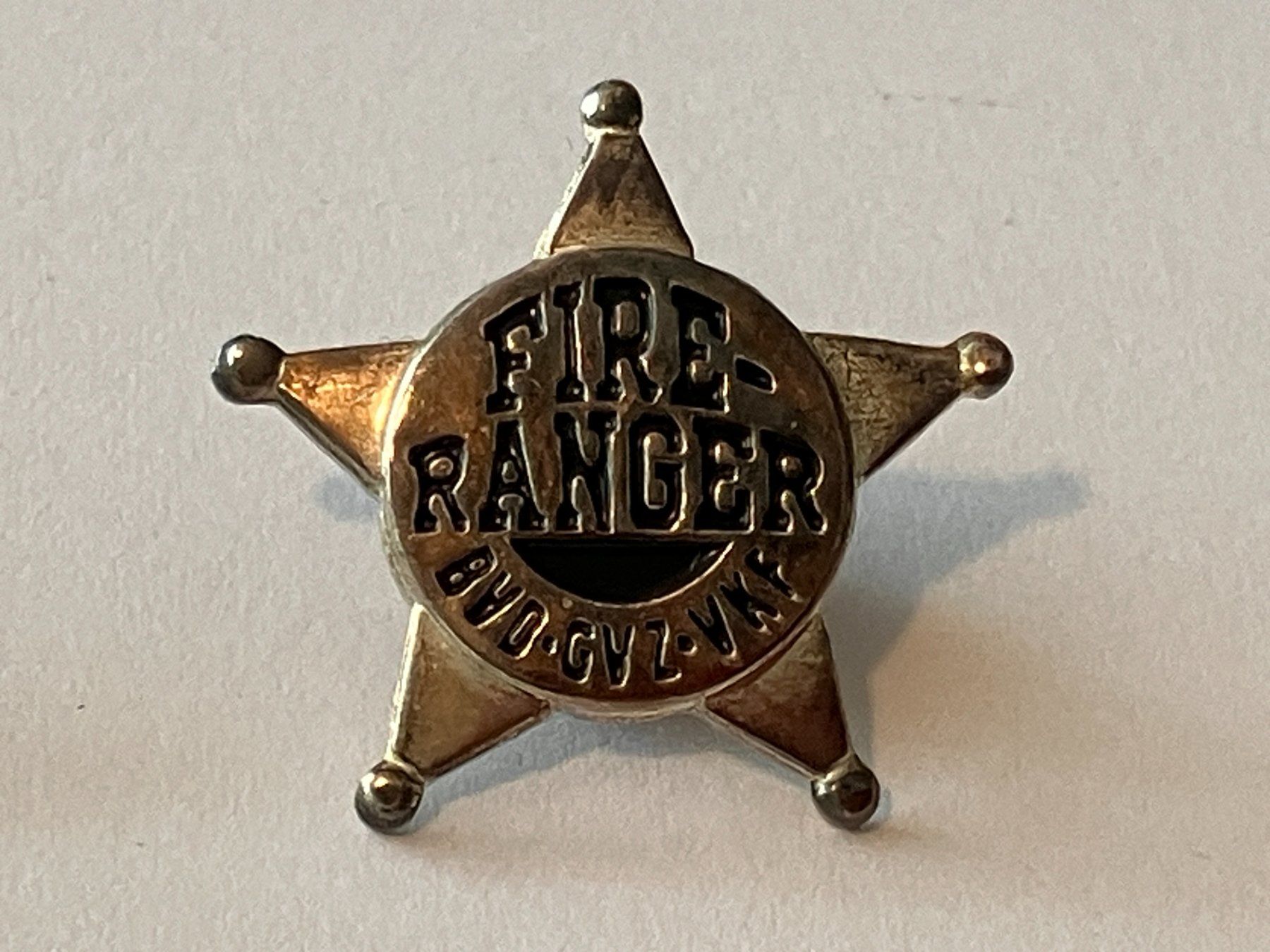 Placchette & Badge: 1 Pin Fire Ranger – Usato da Basel venduto da djwwpp