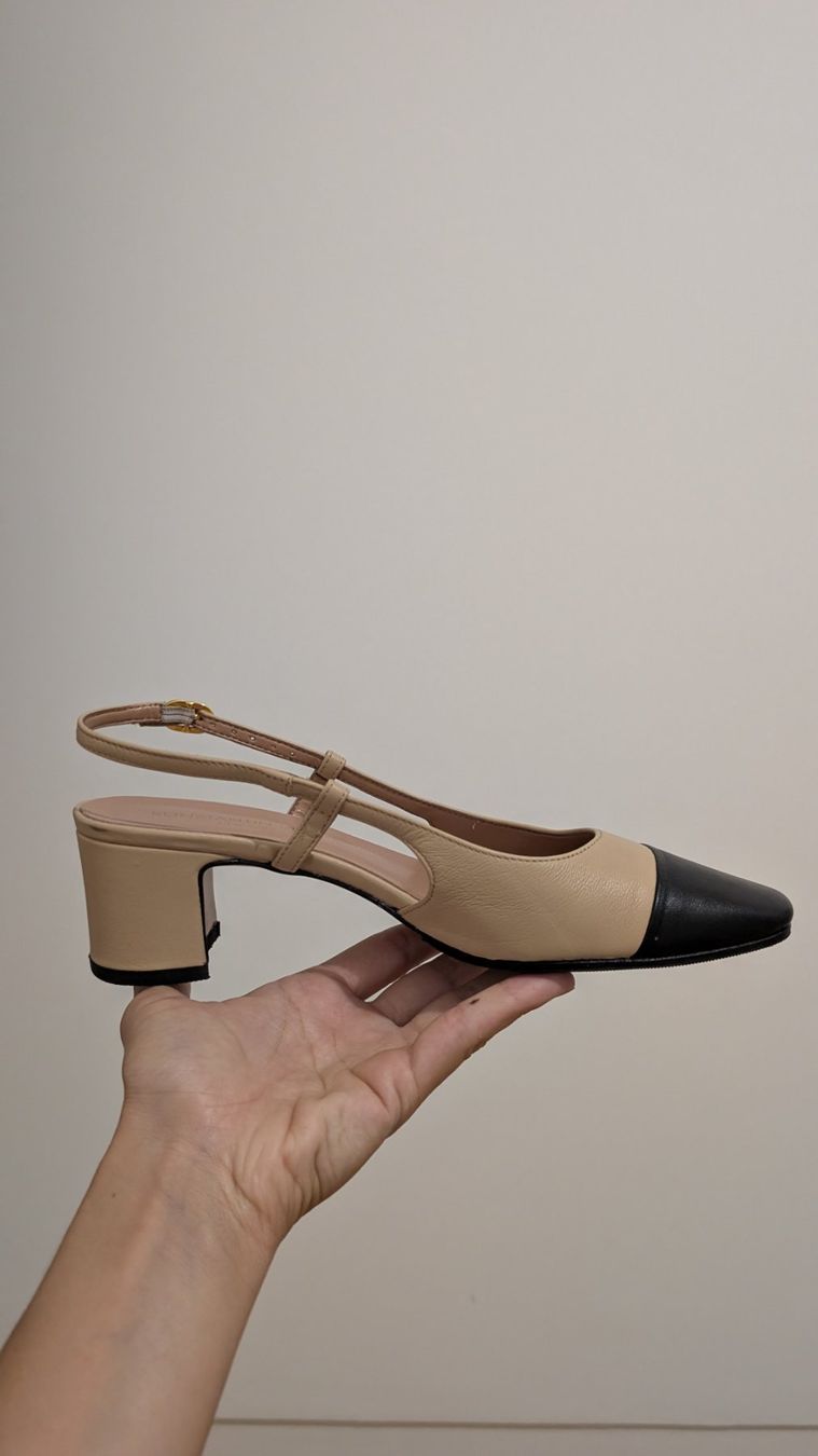 Scarpe da donna: Konstantin Starke Leather Slingback Pumps – Nuovo (secondo la descrizione) da Genève venduto da kat_9lvd 3