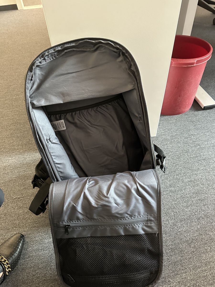 Zaini: RevolutionRace Explore Rucksack 30L unisex – Nuovo (secondo la descrizione) da Remetschwil venduto da wufwuf02 1