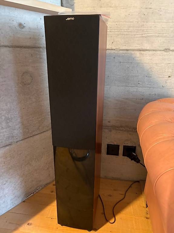 Lautsprecher: Jambo boxen mit sub hover – Gebraucht aus Champéry von ing_55w5