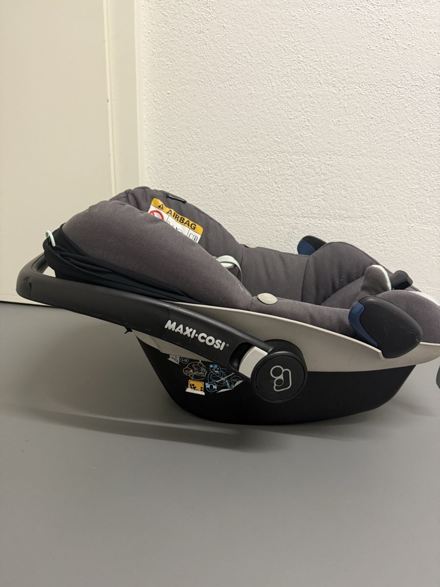 Maxi-Cosi Seggiolini per auto: Maxi-Cosi Pebble Plus Babyschale guter Zustand – Usato da Forch venduto da kat_98t7 2