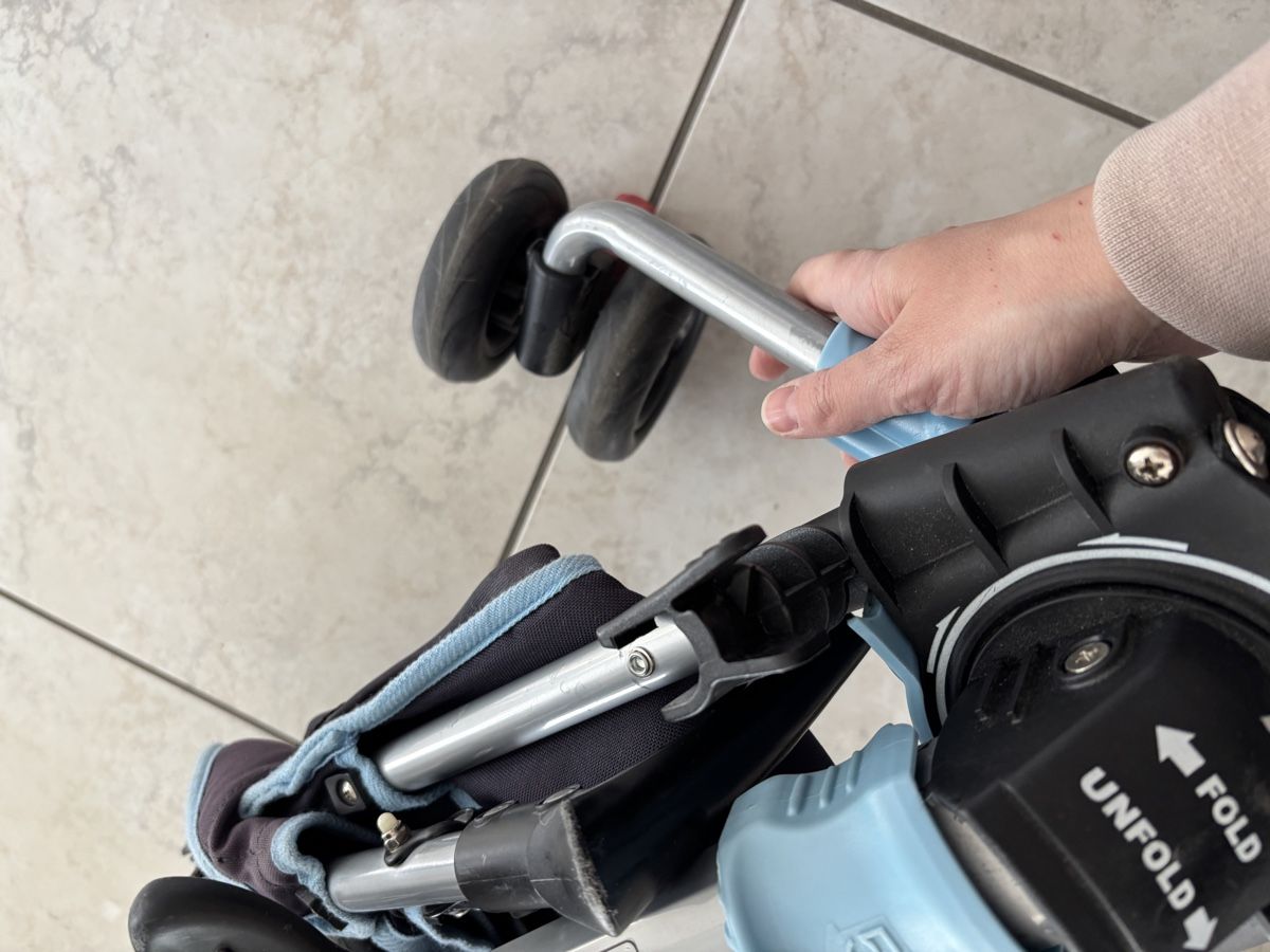 Carrozzine: Kinderwagen im Rucksack – Usato da Bremgarten AG venduto da Illj 3