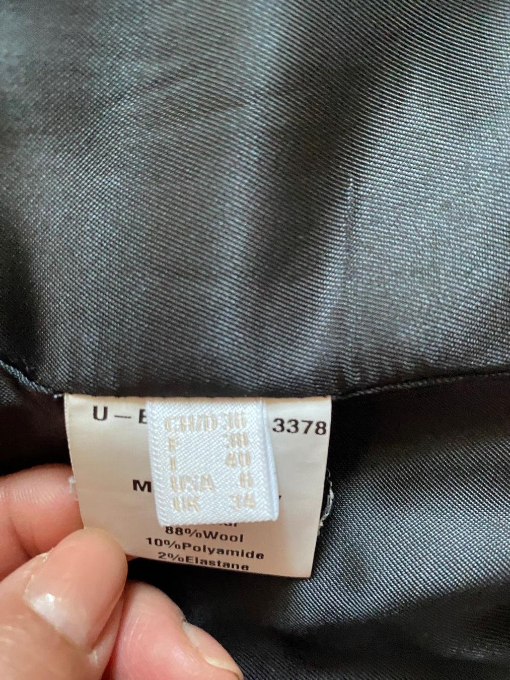 Bally Giacche: Neu Bally Schwarzer Blazer Gr. 36 elegant tailliert – Nuovo (secondo la descrizione) da Rothrist venduto da lil_tg5m 7