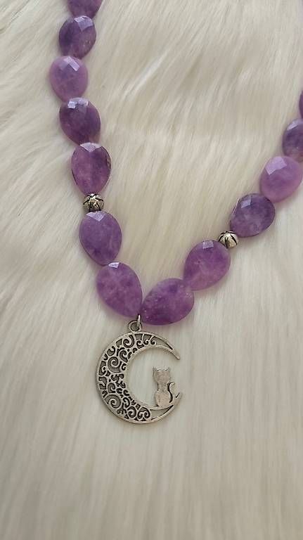 Catenine: Collier améthyste lune – Usato da Cheseaux-Lausanne venduto da Ana_Gandarinho 1