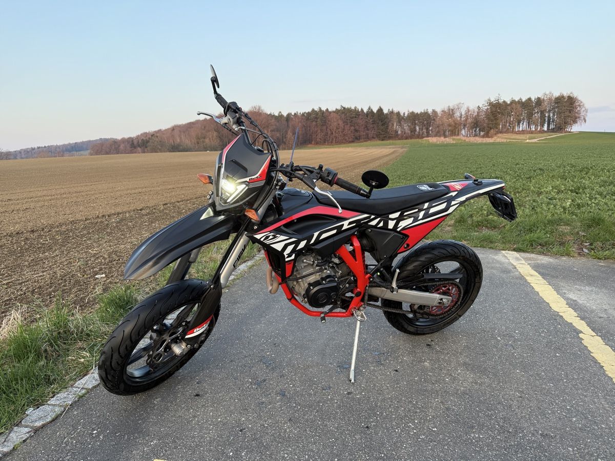 Beta Strasse: Beta 125RR Supermoto – Gebraucht aus Müllheim Dorf von dom_y9h5 1