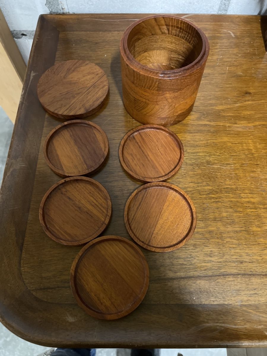 Sottobicchieri: Teak Dose mit 5 Untersetzer Dänemark – Usato da Niederurnen venduto da gebrauchtbrauchbar