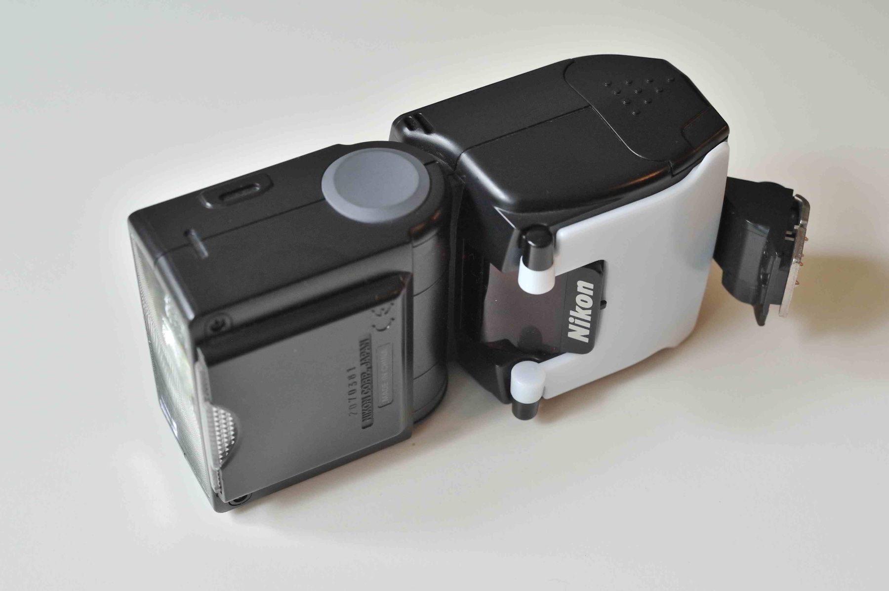 Nikon Flash: Nikon Blitz Modell SB-50DX – Usato da Schwerzenbach venduto da floridan 1