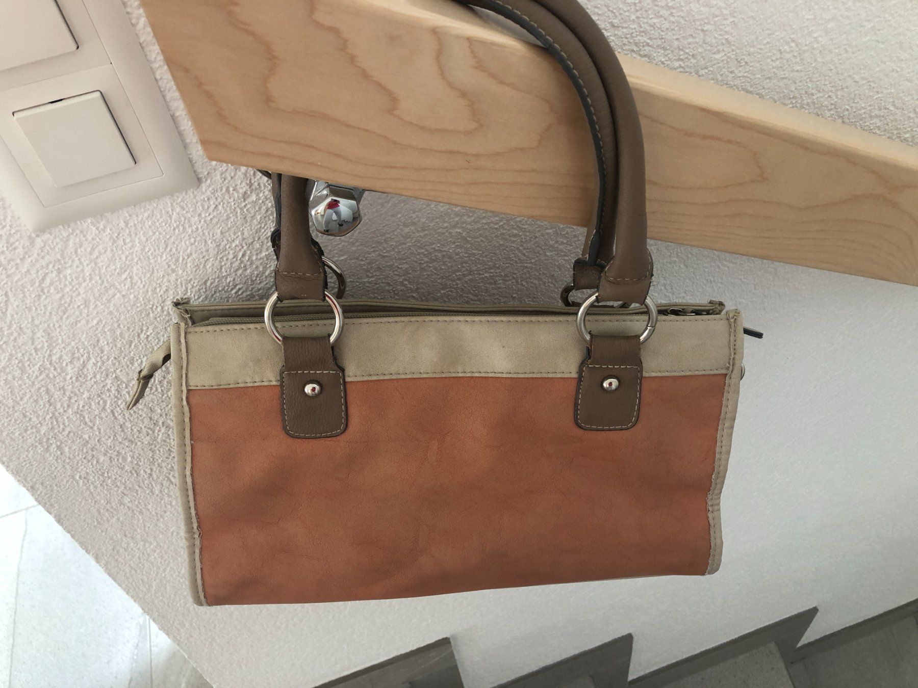 Sacs femmes: Damen-Handtasche – D'occasion à Eschenz par glaro14 1