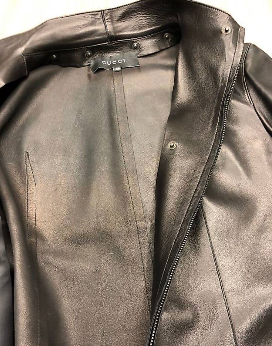 Gucci Giacche: Gucci Lederjacke mit Kaninchenfutter – Usato da Kilchberg ZH venduto da Anie. 4