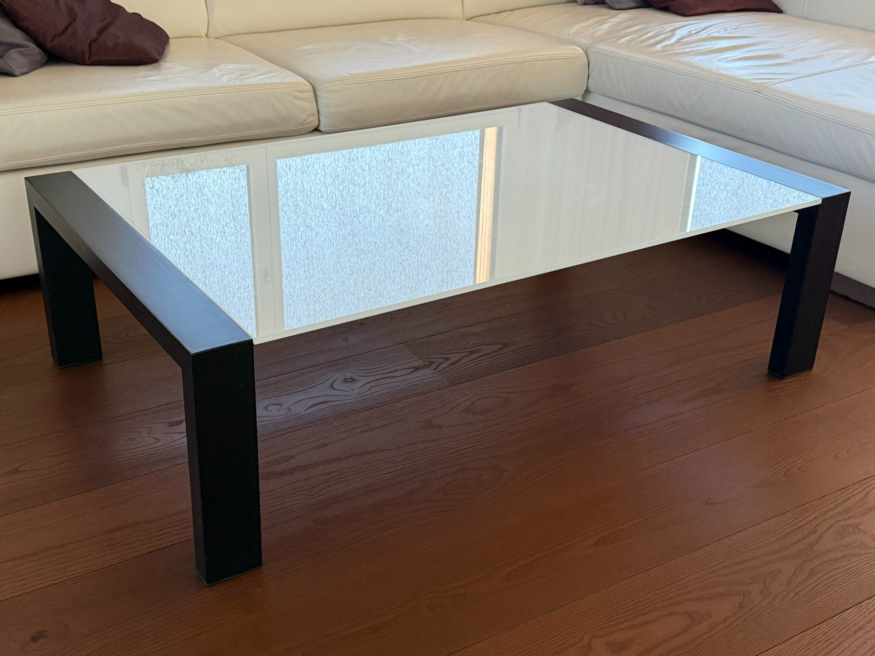 Tavoli: Salon-Tisch zu verkaufen – Usato da Allmendingen venduto da Mopsi53
