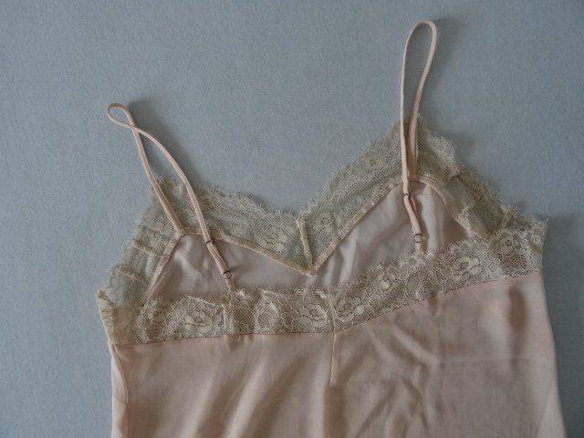 Altra biancheria intima: Top Hemdchen Unterleibchen Gr. 40/42 – Nuovo (secondo la descrizione) da Bazenheid venduto da Aebi55 3