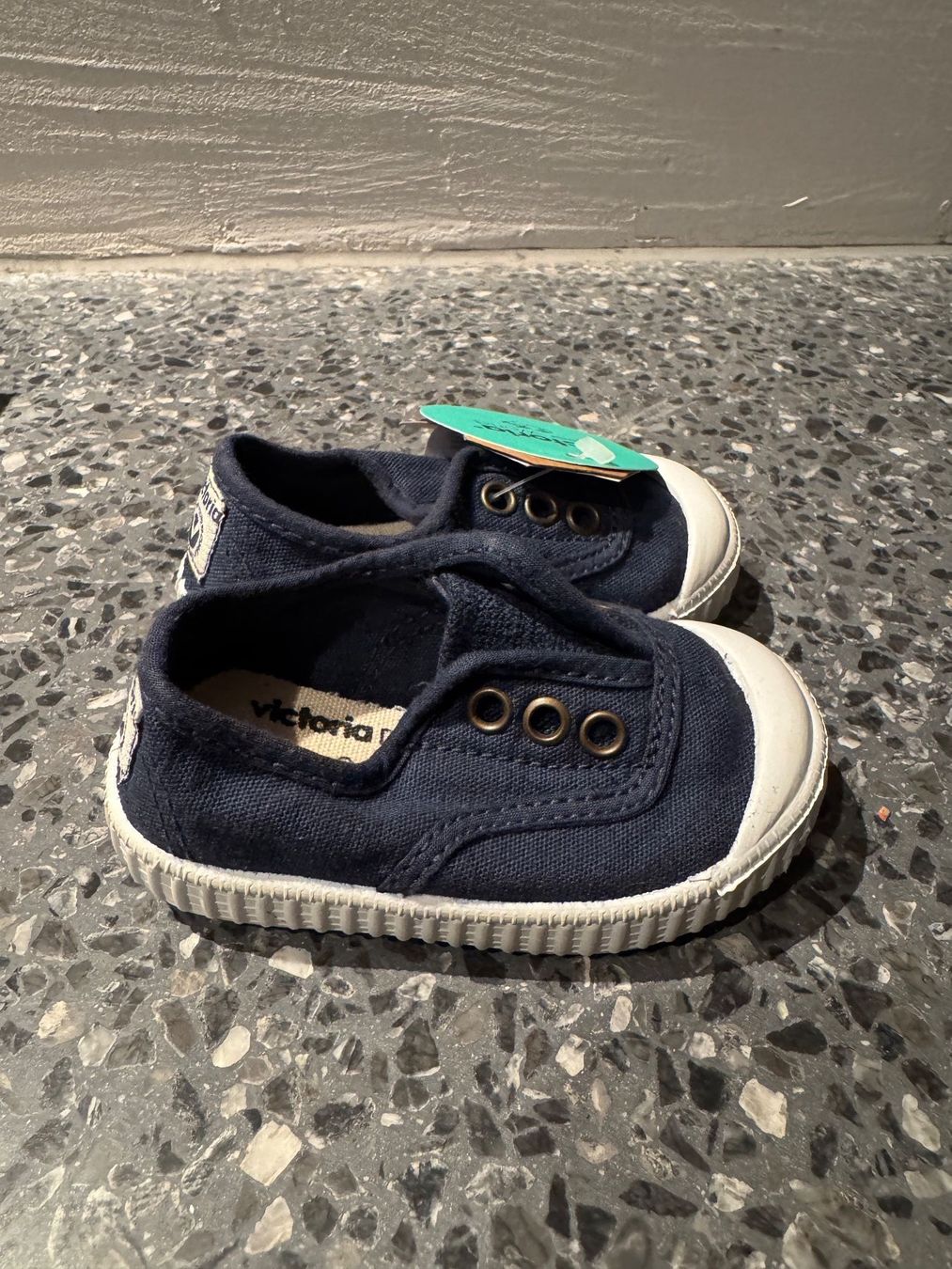 Victoria Scarpe per ragazzi: Victoria Sneaker navy Grösse 19 – Nuovo e nell'imballaggio originale da Olten venduto da Kaufhauskrone 2