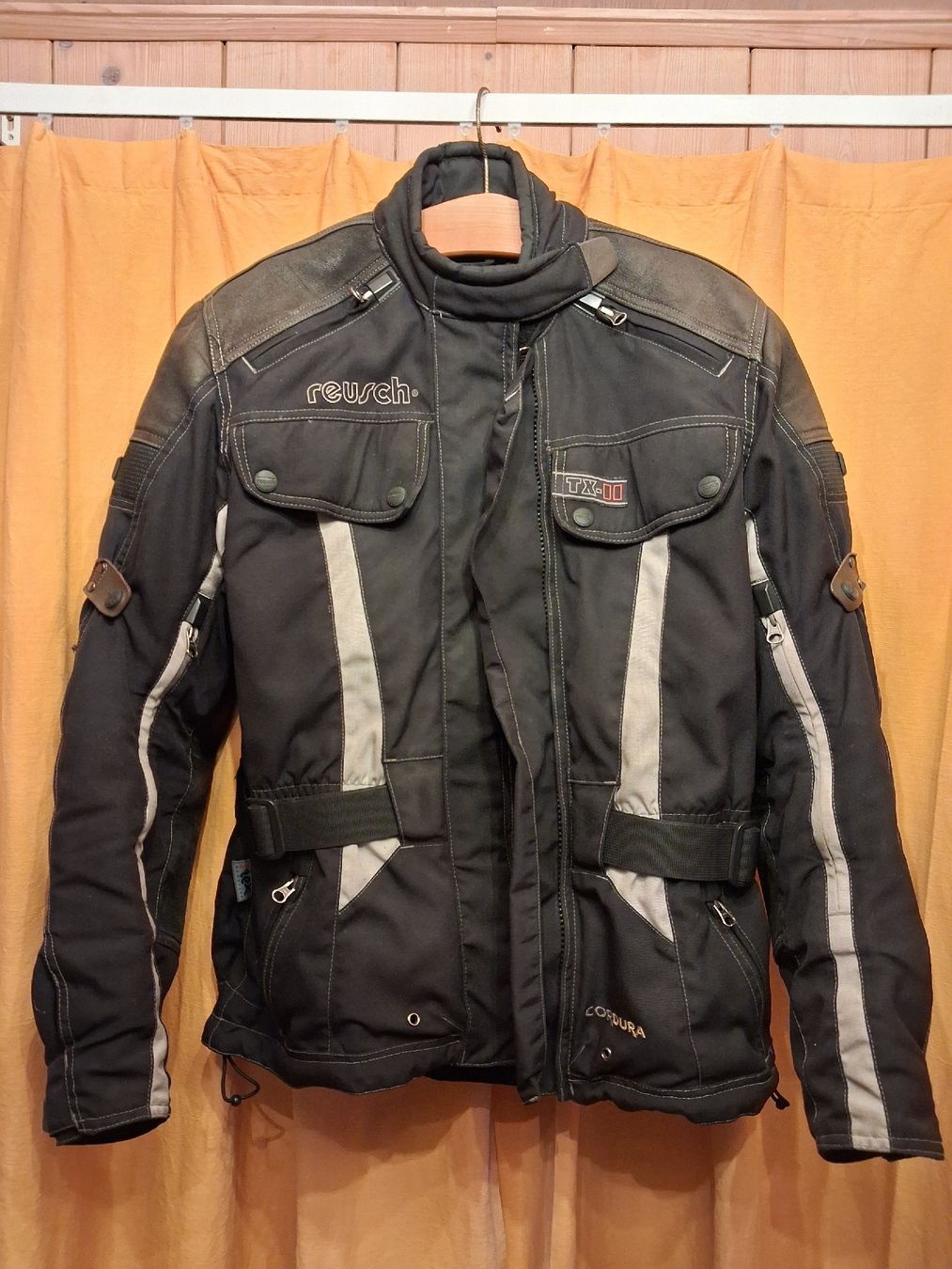 Reusch Completi: Motorradjacke Reusch Gr. M Textil – Usato da Dietschwil venduto da yama125er