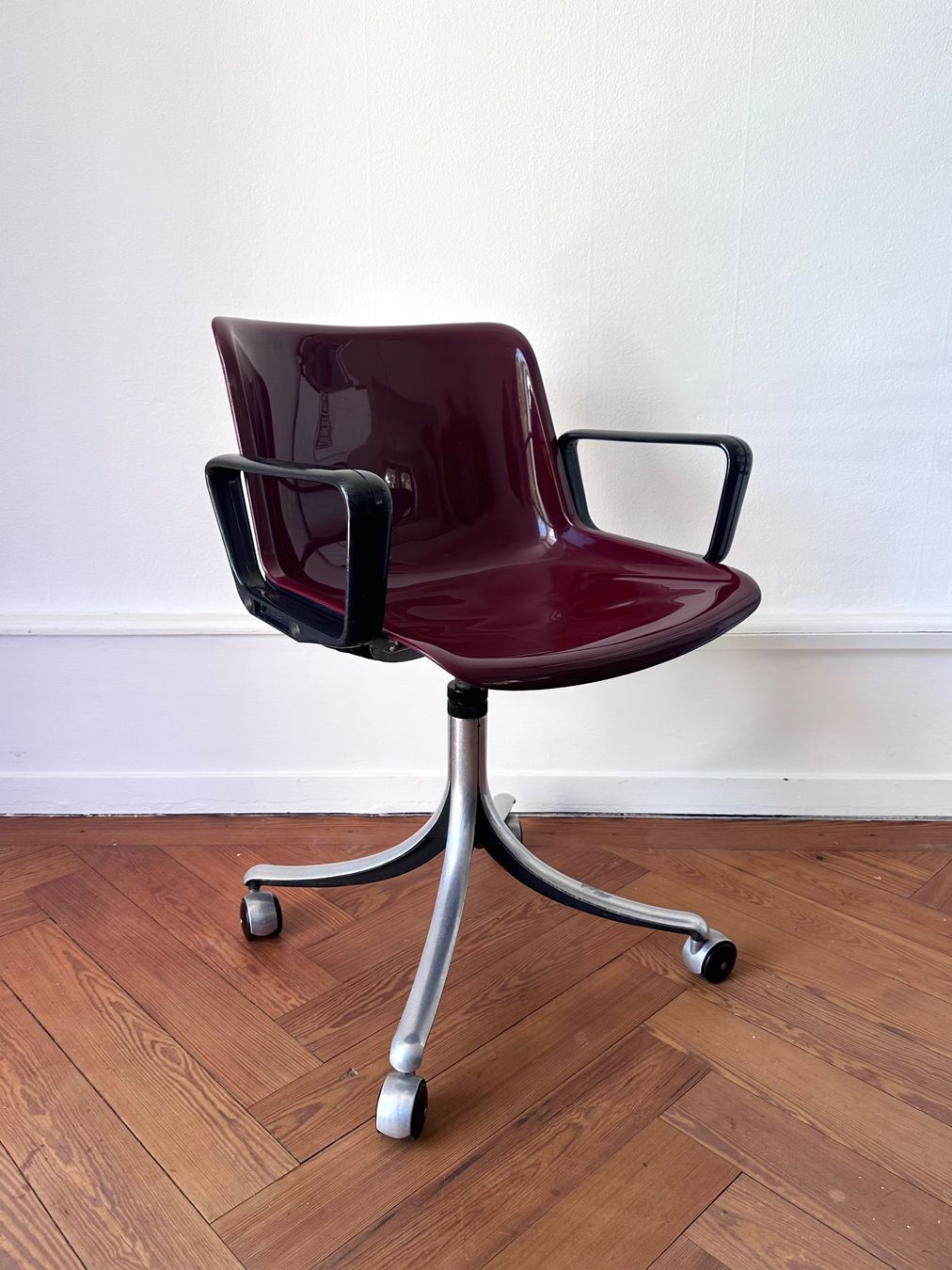 Poltrone: Fauteuil Modus 4, Borsani pour Tecno, 1970 – Usato da Lausanne venduto da jul_v9ht 1