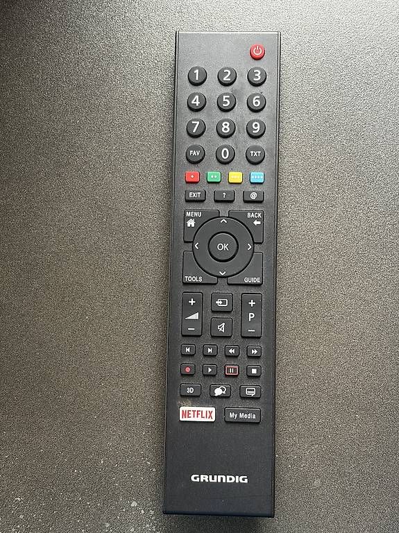 Televisori: Grundig Designer smart TV, ca. 80 cm – Usato da Schwanden GL venduto da Sedona-3 3