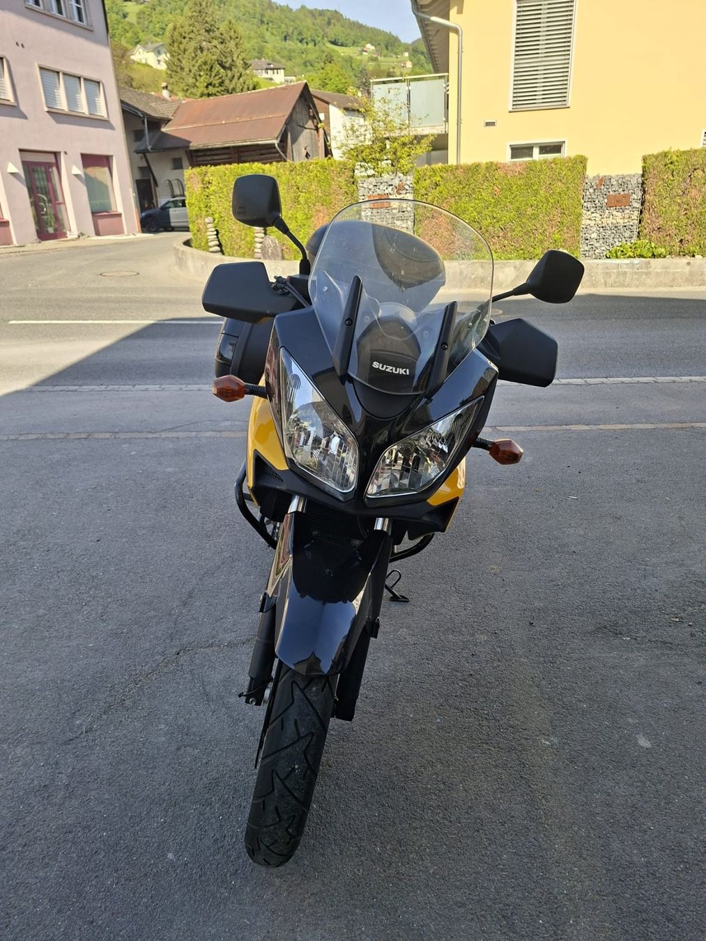 Suzuki Touring: Suzuki DL650A – Usato da Wangs venduto da zweirad-pizol 2
