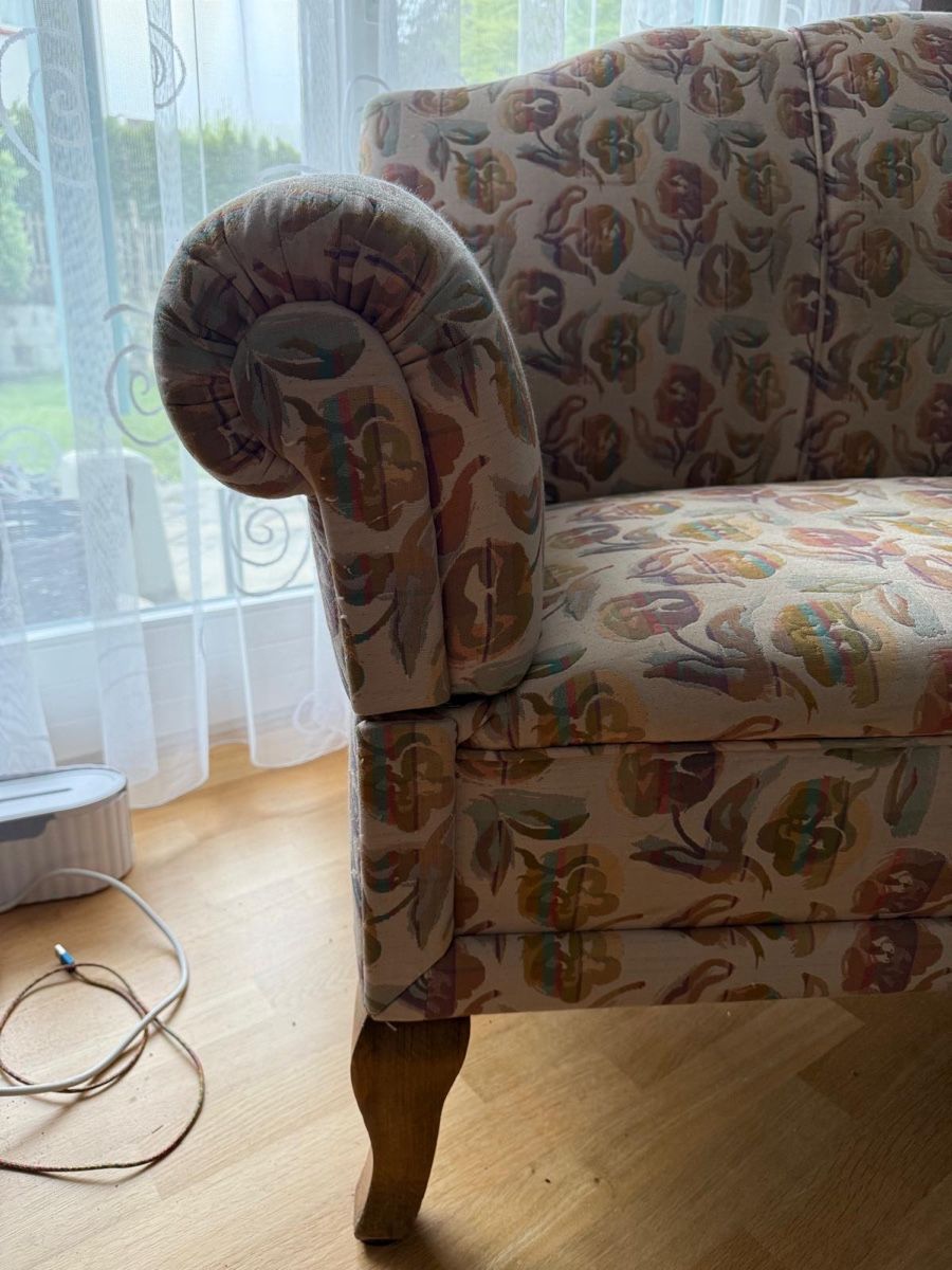 Sofas: Sofa mit Blumenmuster, 2-plätzig, Vintage Look – D'occasion à Ormalingen par zweitakter 2