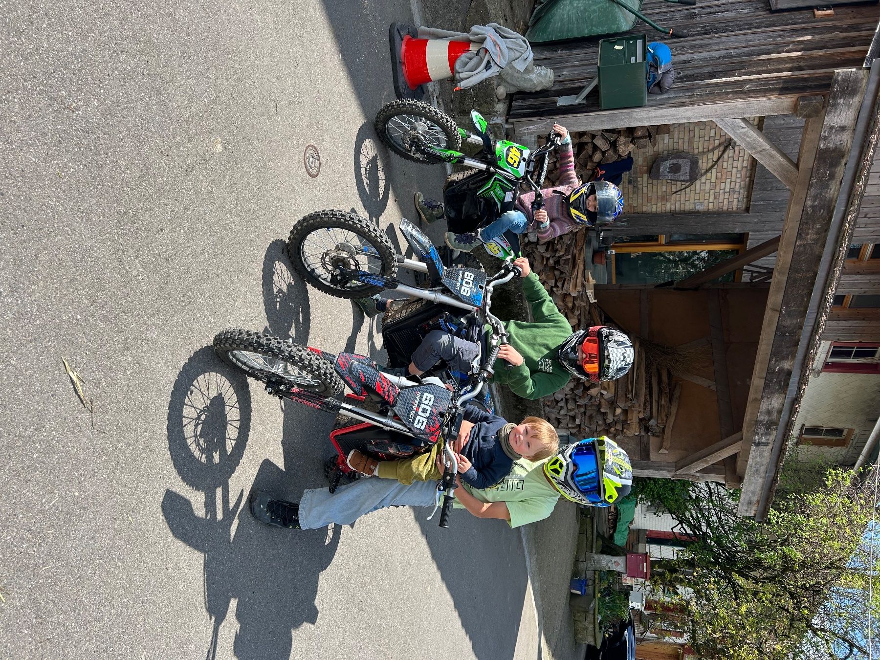 Veicoli per bambini: Highper pitbike 2000w – Usato da Andwil TG venduto da sir_t6kz 7