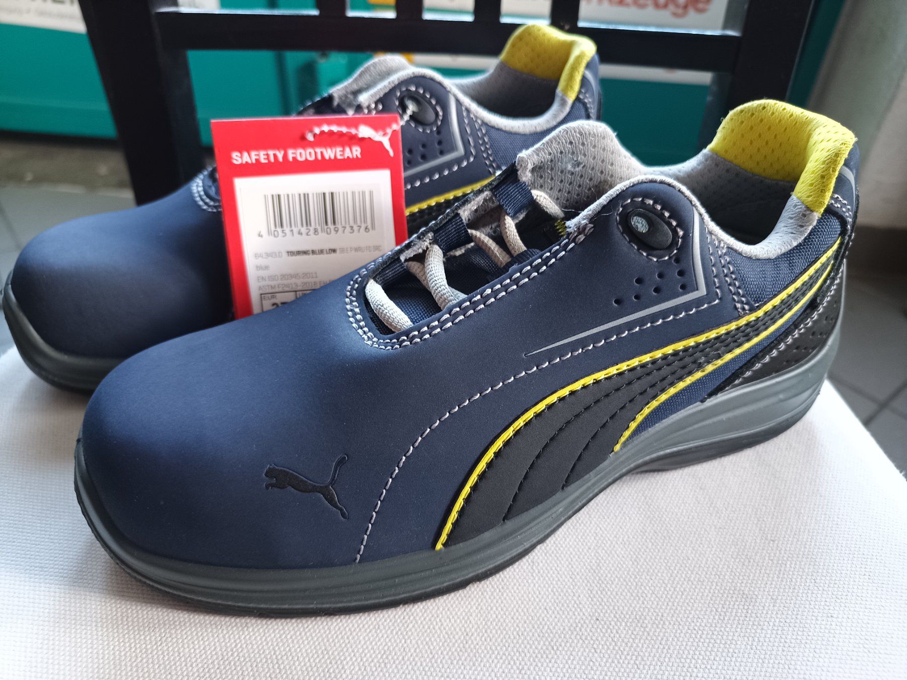 Puma Scarpe da uomo: Puma Sicherheitsschuhe SB E P WRU FO SRC 37 – Nuovo e nell'imballaggio originale da Oberegg venduto da 19franzi94