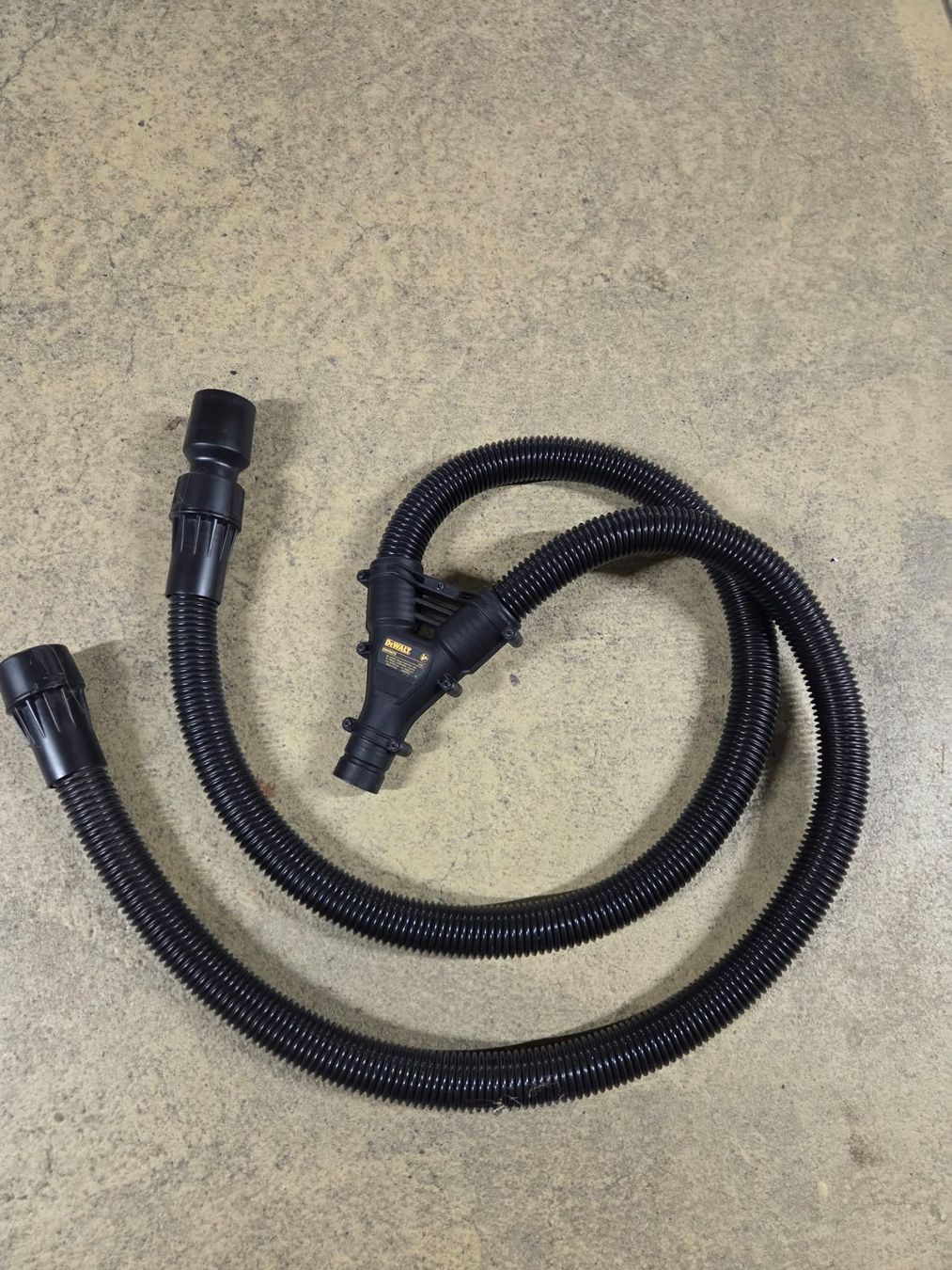 Dewalt Unità & Adattatore: DeWalt DWV9470 AirLock Y-Adapter-Set – Usato da Zufikon venduto da Ret_st 1