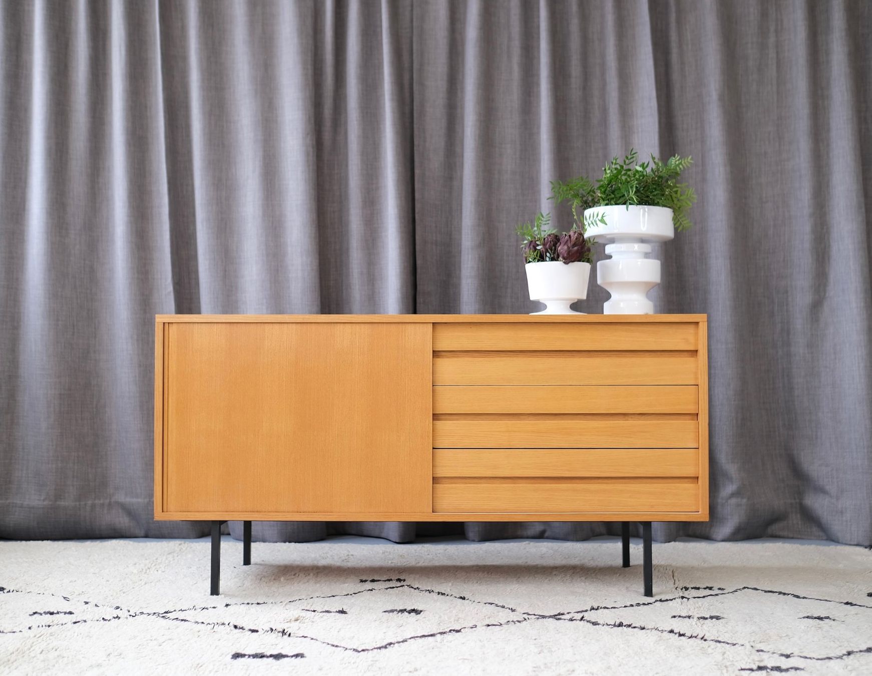 Cassettiere: Sideboard Helmut Magg, Deutsche Werkstätten 1960,s – Usato da Bern venduto da Zmodern_VIN 4