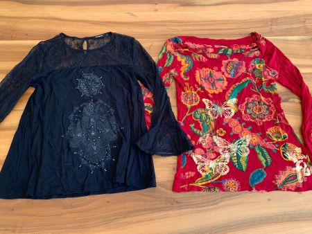 Desigual 2 mega schöne Shirts Gr. M