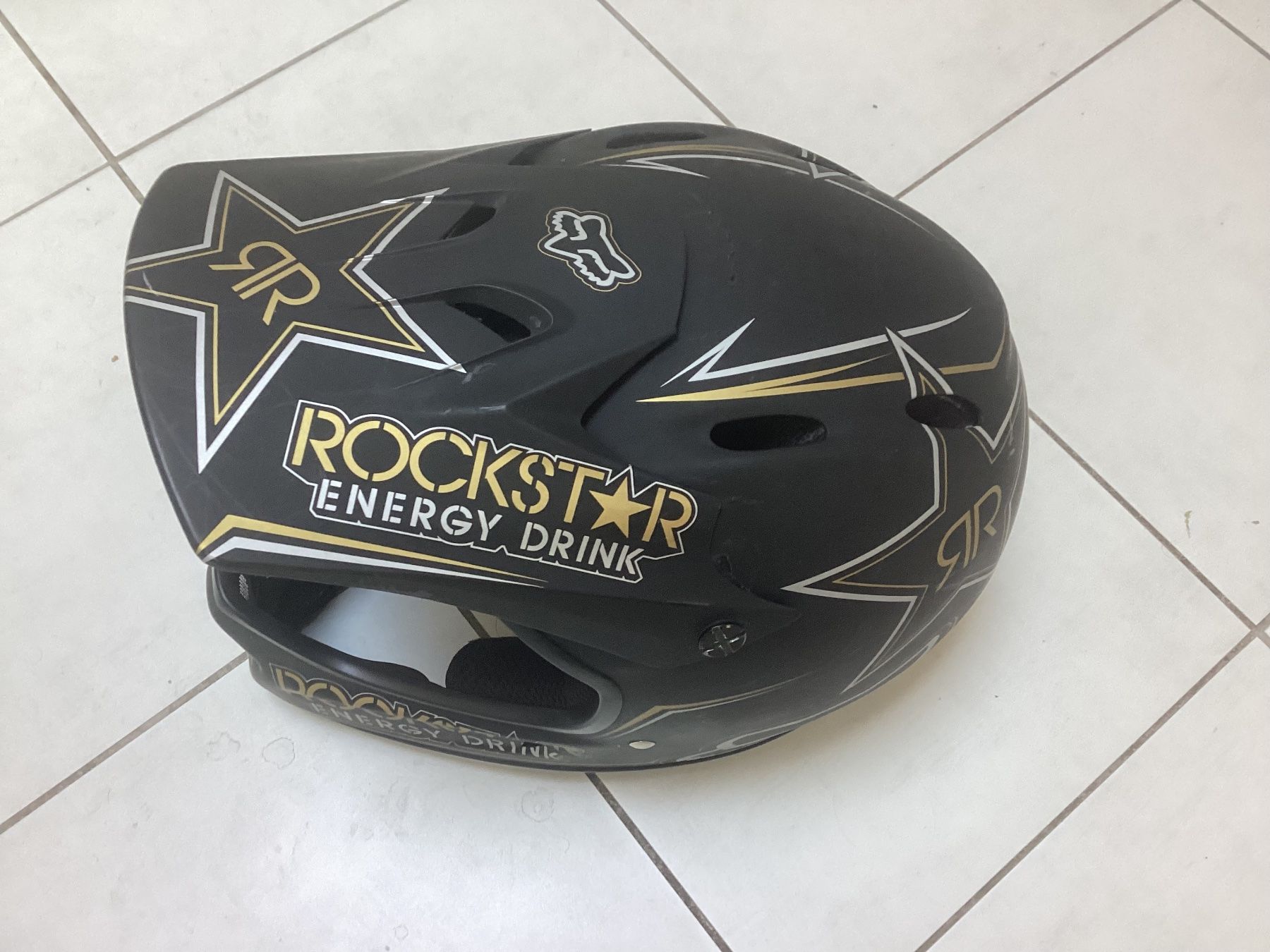 Caschi: Rockstar-Helm für Downhill, S – Usato da Zürich venduto da windbart 2