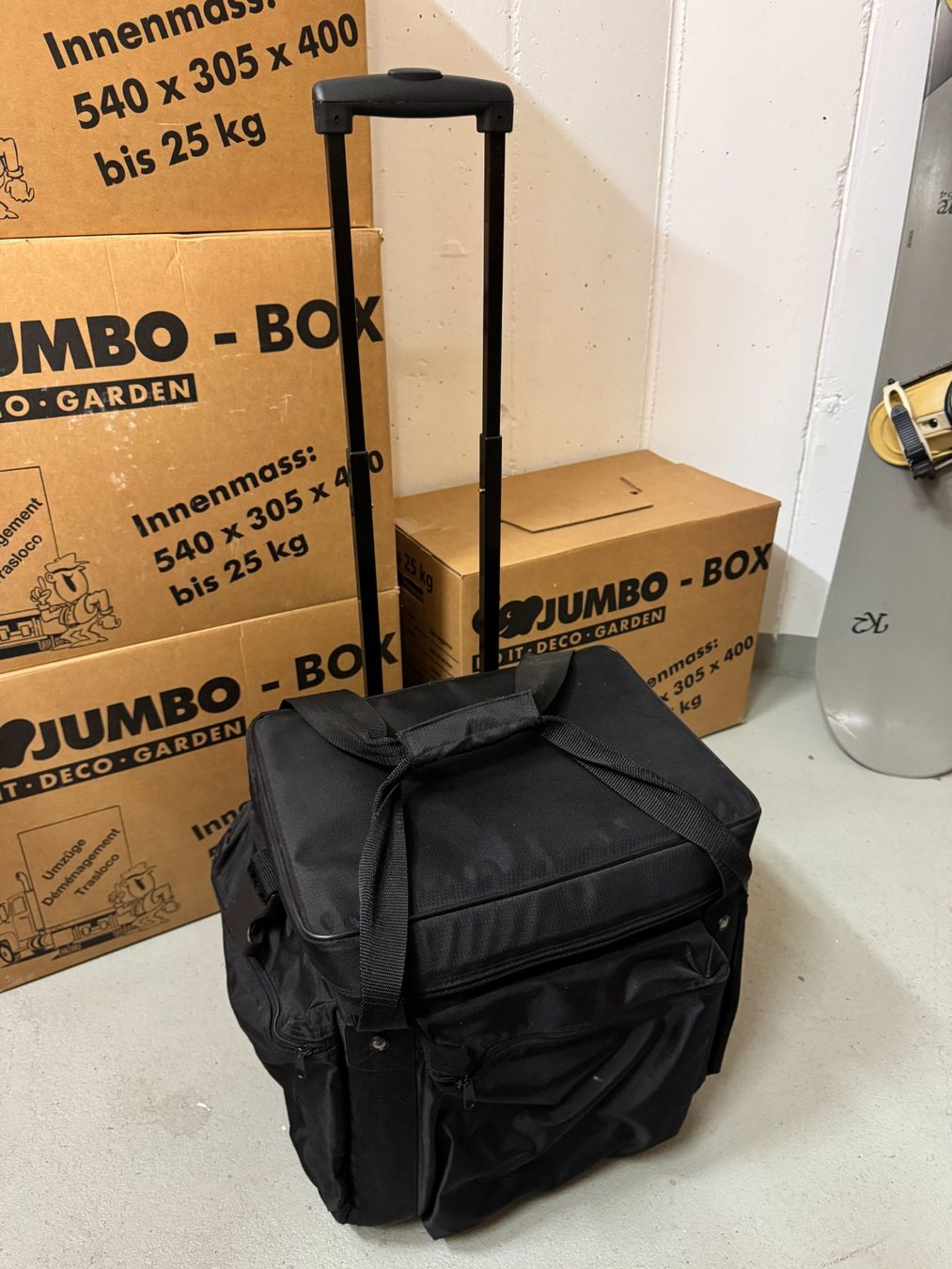 Reisekoffer: Vinyl Case Trolly Record Bag + 2 Stk. HardCase – Gebraucht aus Unterkulm von mdd_designs 2