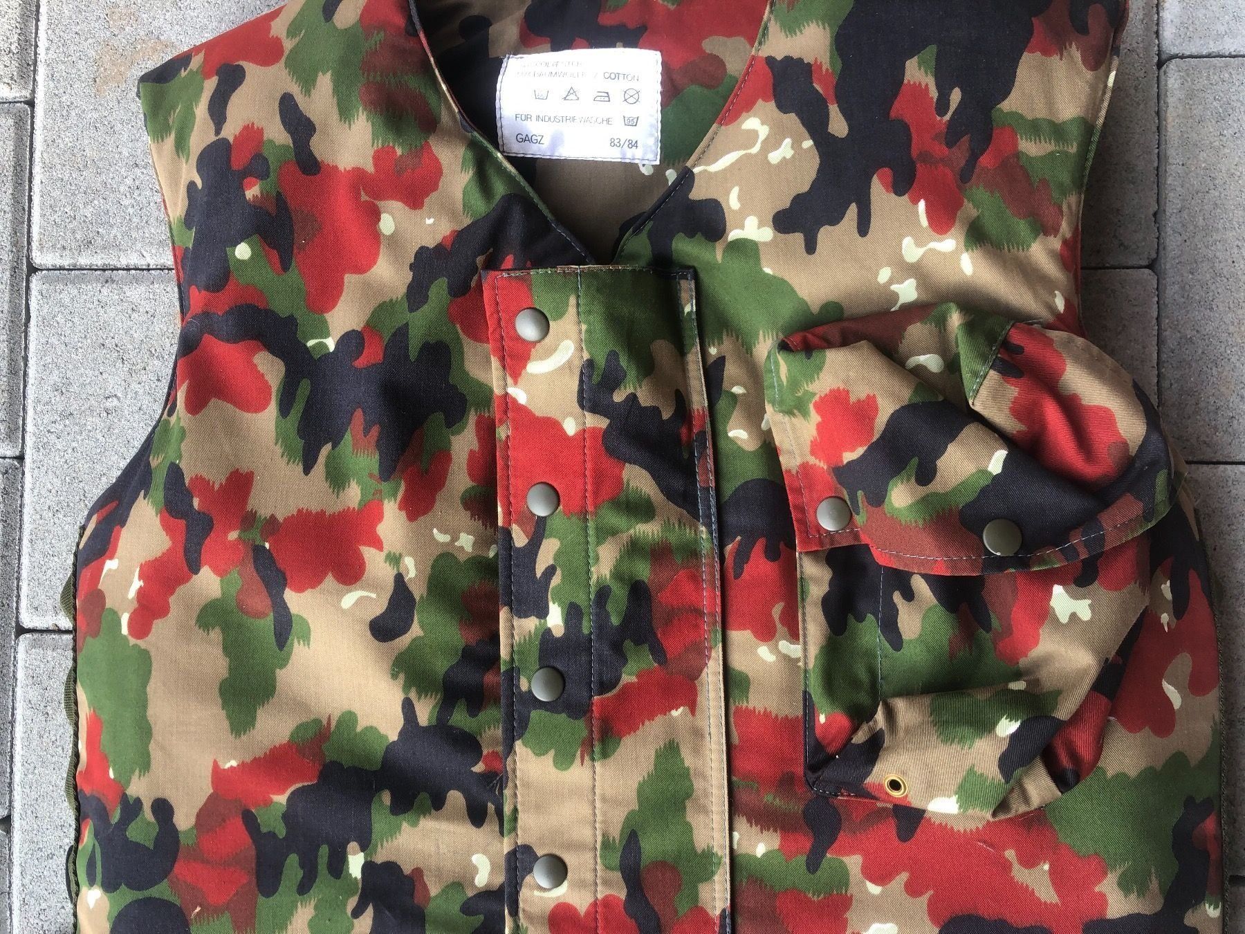 Schweizer Armee Uniformi: Splitterschutzweste Schweizer Armee Original – Usato da Gossau SG venduto da Puch-tech 7