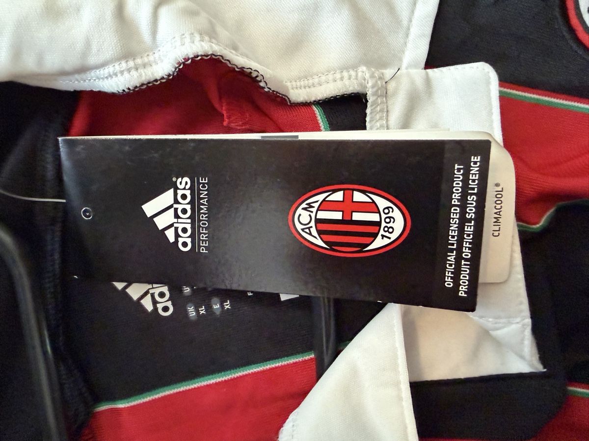 Adidas Canottiere & Pantaloni: Milan Home Kit Saison 2012/2013 – Nuovo (secondo la descrizione) da Cham venduto da Sandro-G 4