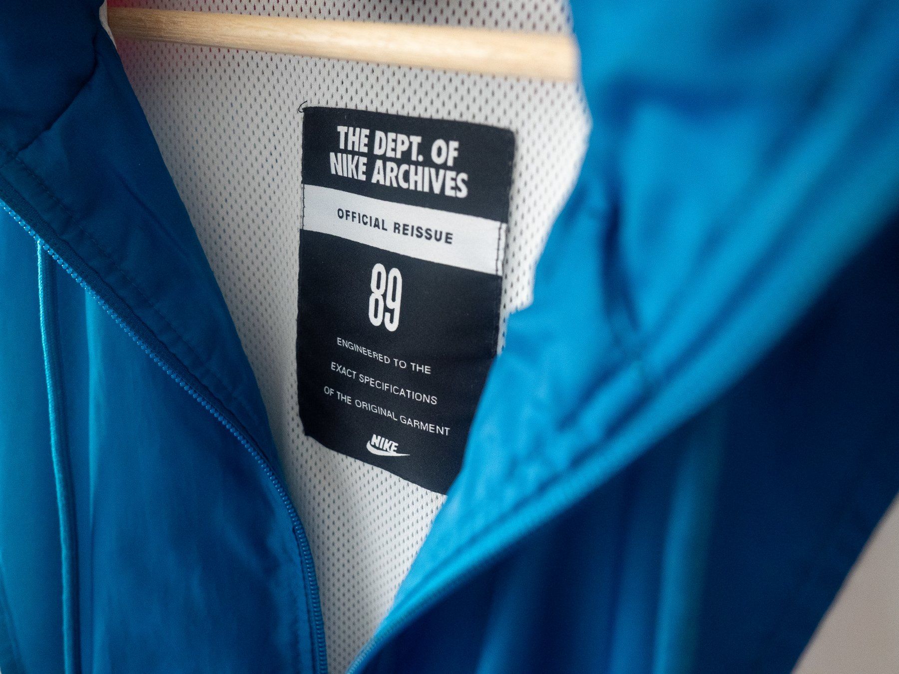 Nike Giacche: Nike Vintage Training Jacket 89 Remake – Usato da Leuk Stadt venduto da Marihulk 2
