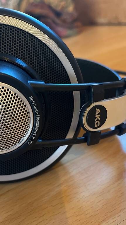 Akg Casques audio: AKG Reference K702 Studiokopfhörer – D'occasion à Pontresina par ginger_lemon 1